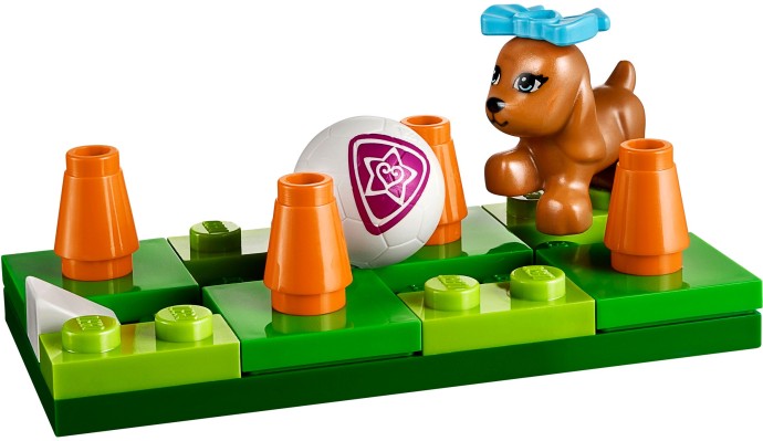LEGO Friends 41011 Stephanie trénuje fotbal