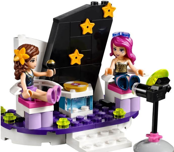 LEGO Friends 41107 Limuzína pro popové hvězdy