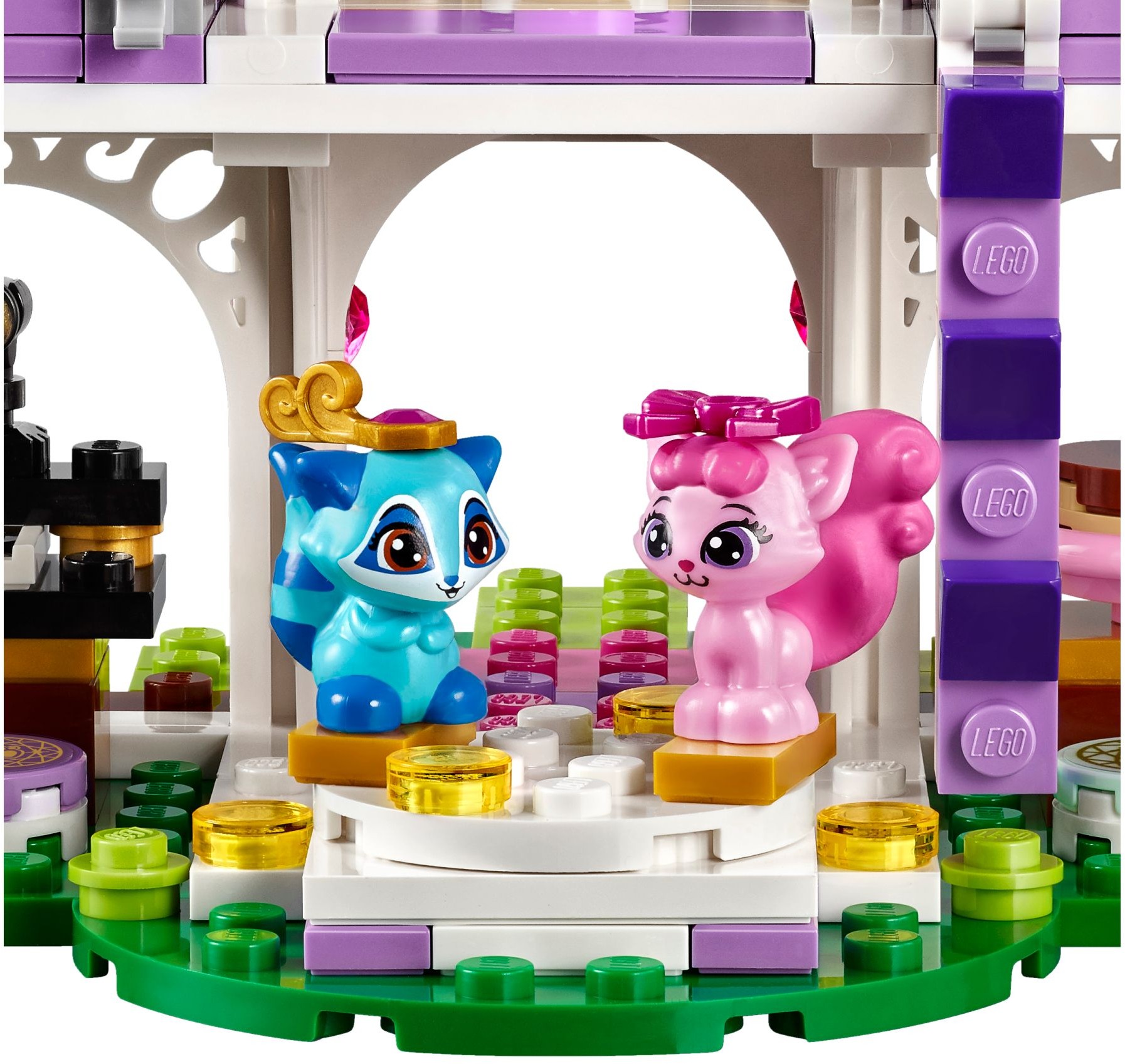 LEGO Disney Princezny 41142 Mazlíčci z paláce - královský hrad