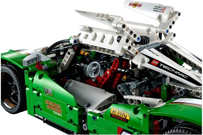 LEGO Technic 42039 GT vůz pro 24hodinový závod