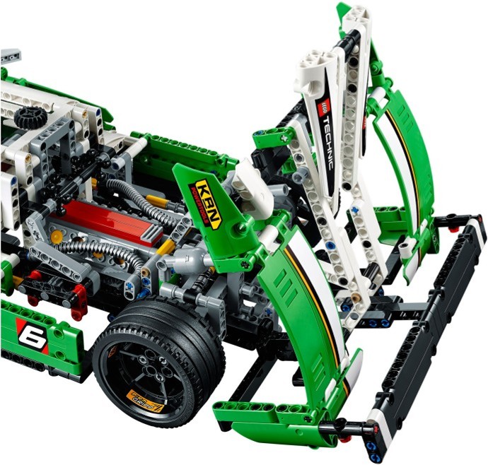LEGO Technic 42039 GT vůz pro 24hodinový závod