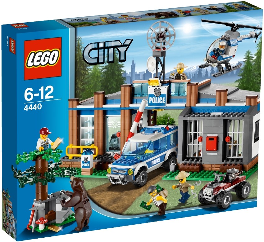 LEGO City 4440 Policejní stanice v lese