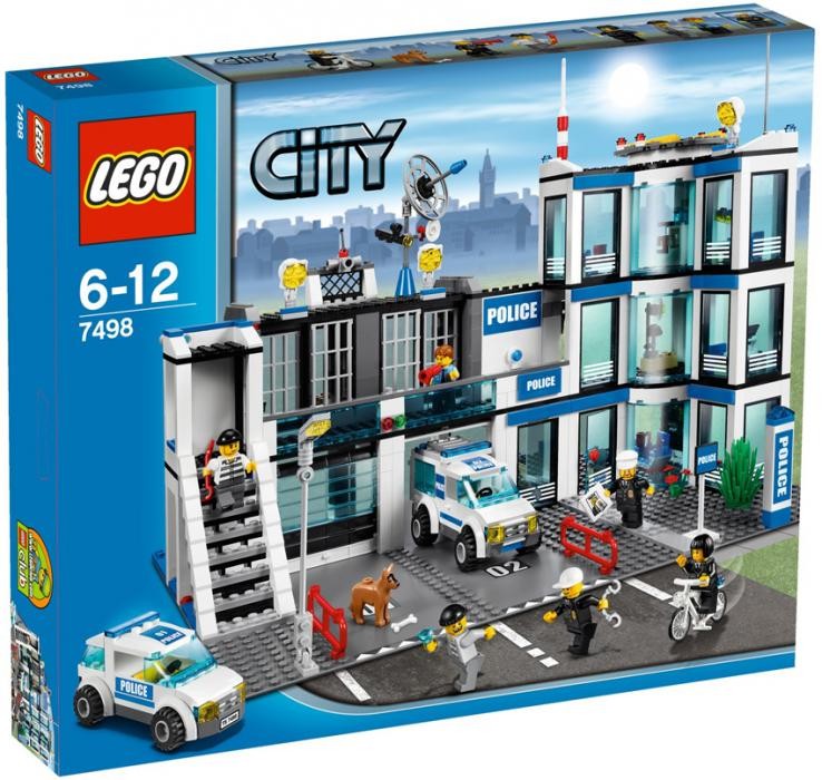 LEGO City 7498 Policejní stanice