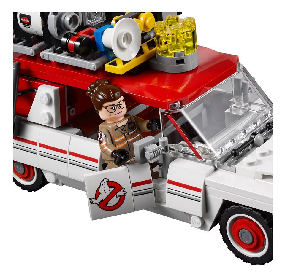 LEGO Ghostbusters 75828 Ecto-1 & 2