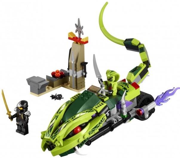 LEGO Ninjago 9447 Lasha a motorka s kusadly